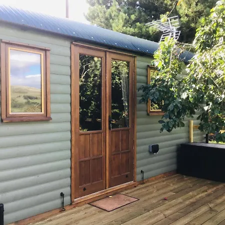 The Hut In The Orchard @ Yorecroft * Aysgarth